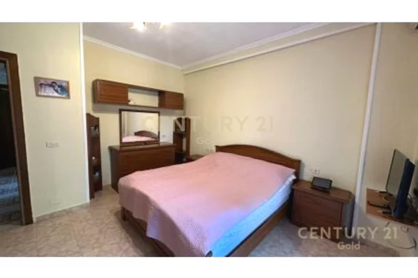 Apartment for sale in Tirana 2+1, Furnished