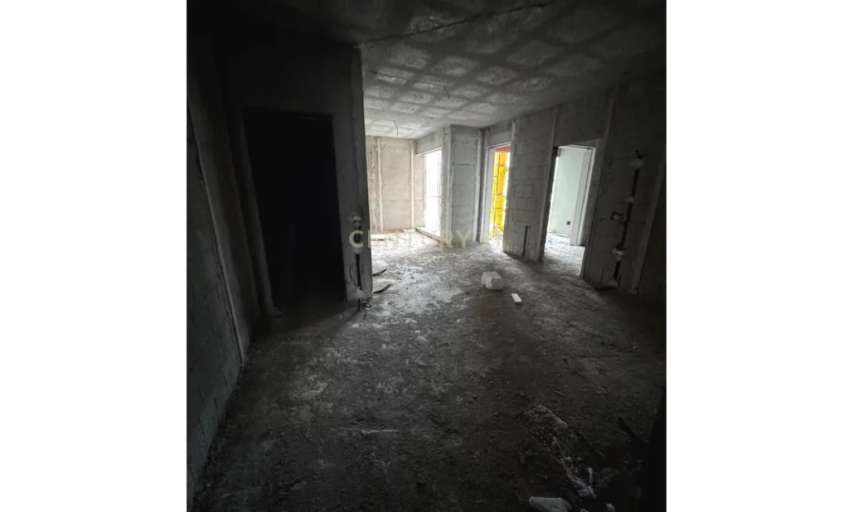 Apartment for sale in Tirana 1+1, Emty