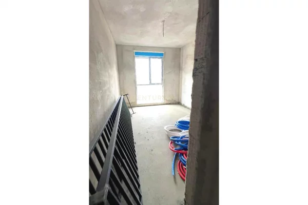 Apartment for sale in Tirana 1+1, Emty