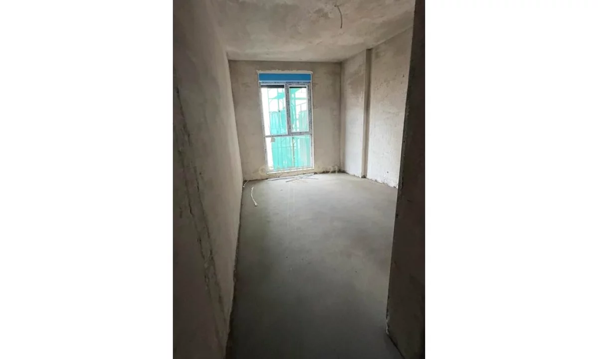Apartment for sale in Tirana 2+1, Emty