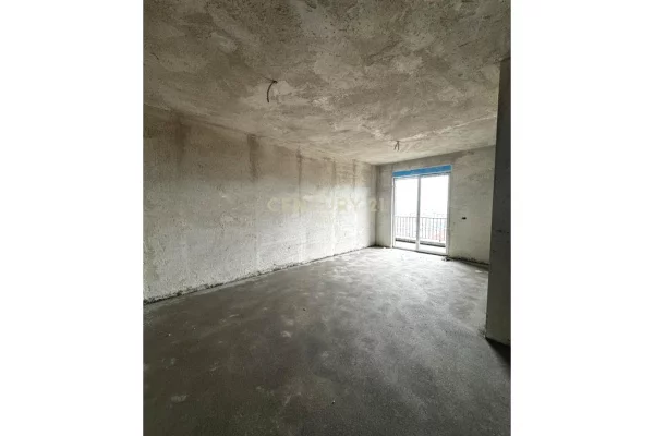 Apartment for sale in Tirana 2+1, Emty