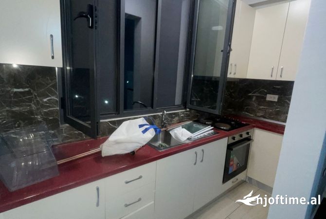 Shtepi me qera 1+1 ne Tirane - 450 Euro