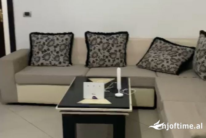 Casa in affitto 2+1 a Tirana - 38,000 Leke