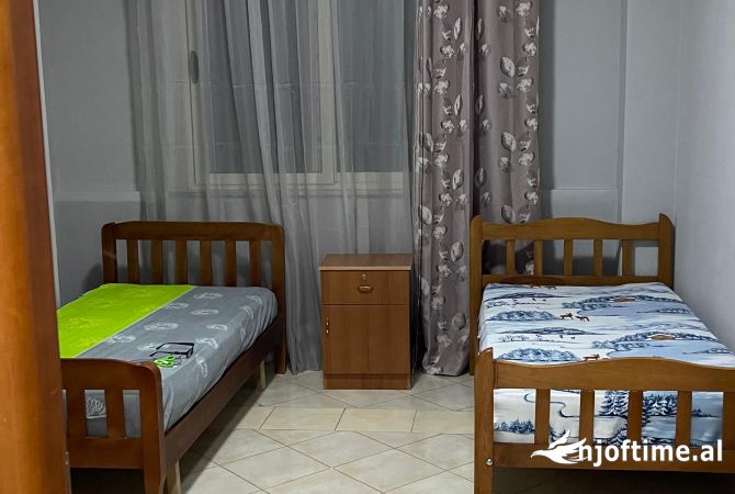 Shtepi me qera 2+1 ne Tirane - 45,000 Leke