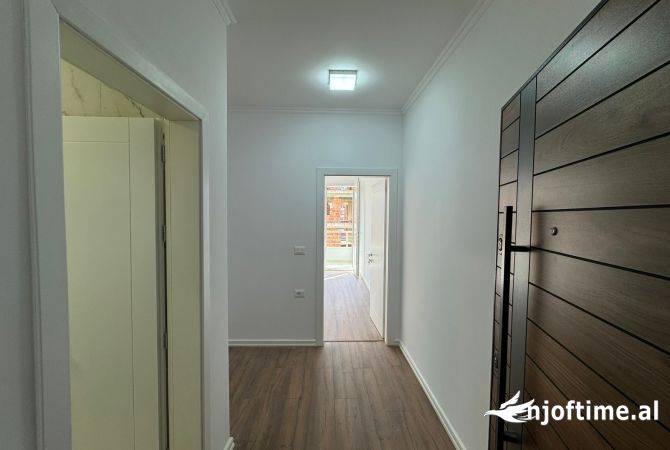 Shtepi ne shitje 1+1 ne Tirane - 119,000 Euro