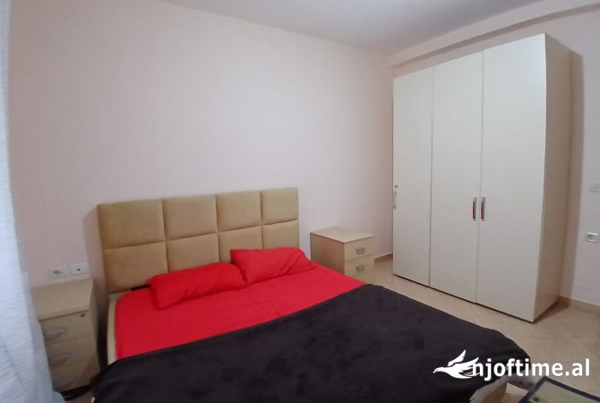 Shtepi me qera 2+1 ne Tirane - 500 Euro