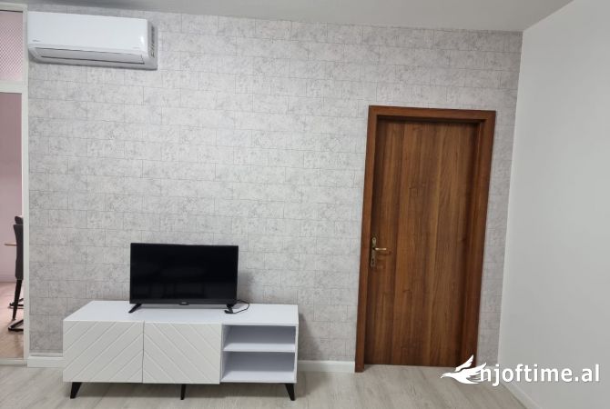 Shtepi me qera Apartament ne Tirane, 1+1, Mobilimi E mobiluar, Pagesa 68,000  Leke.