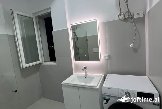 Shtepi me qera Apartament ne Tirane, 2+1, Mobilimi E mobiluar, Pagesa 65,000  Leke.