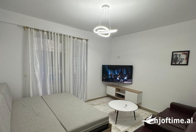 Shtepi me qera 1+1 ne Tirane - 48,000 Leke