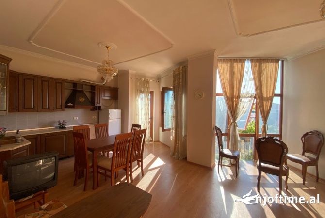 Shtepi me qera 3+1 ne Tirane - 500 Euro