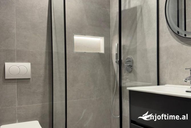 Shtepi me qera Apartament ne Tirane, 1+1, Mobilimi E mobiluar, Pagesa 550  Euro.