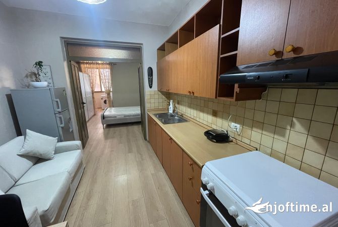Shtepi me qera 1+1 ne Tirane - 45,000 Leke