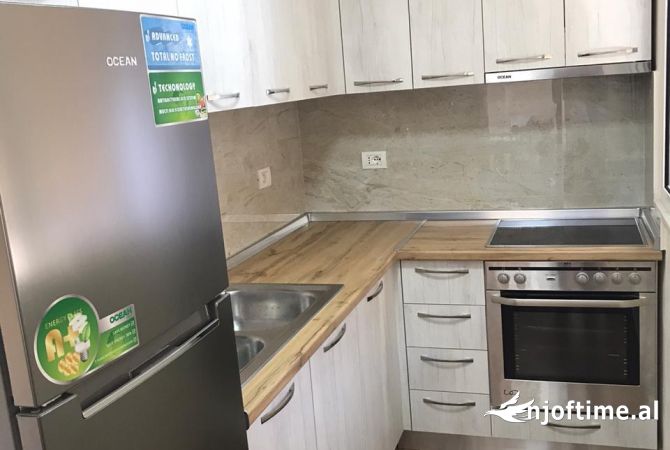 Shtepi me qera Apartament ne Tirane, 2+1, Mobilimi E mobiluar, Pagesa 600  Euro.