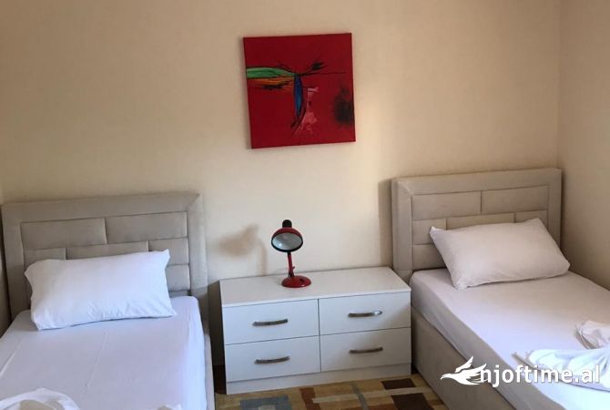 Shtepi me qera Apartament ne Tirane, 2+1, Mobilimi E mobiluar, Pagesa 600  Euro.