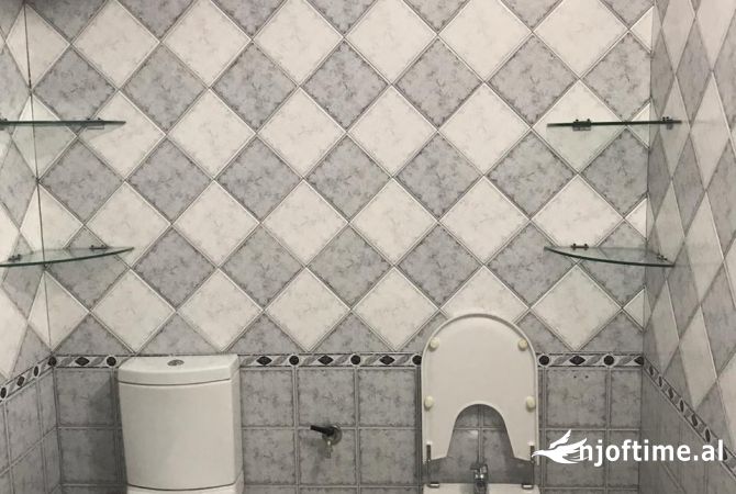 Shtepi me qera Apartament ne Tirane, 2+1, Mobilimi E mobiluar, Pagesa 600  Euro.