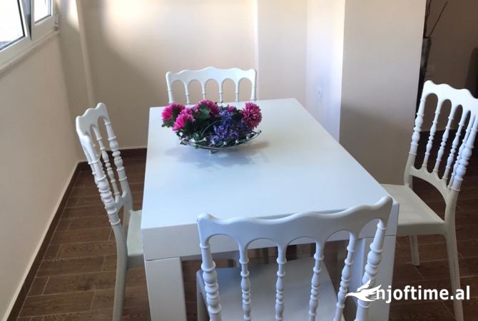 Shtepi me qera 2+1 ne Tirane - 600 Euro