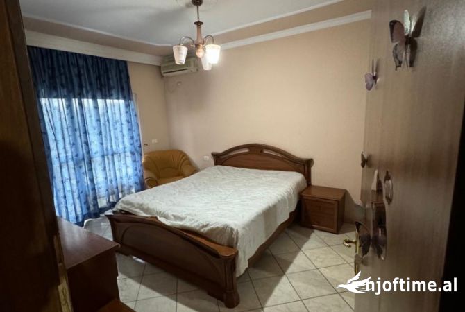 Shtepi me qera 1+1 ne Tirane - 550 Euro