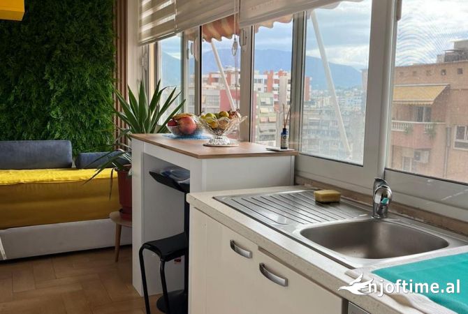 Shtepi me qera Apartament ne Tirane, 2+1, Mobilimi E mobiluar, Pagesa 1,000  Euro.