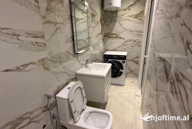 Shtepi me qera Apartament ne Tirane, 1+1, Mobilimi E mobiluar, Pagesa 500  Euro.