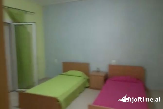 Shtepi me qera 2+1 ne Tirane - 450 Euro