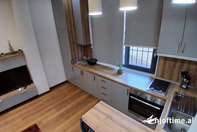Shtepi me qera 1+1 ne Tirane - 600 Euro