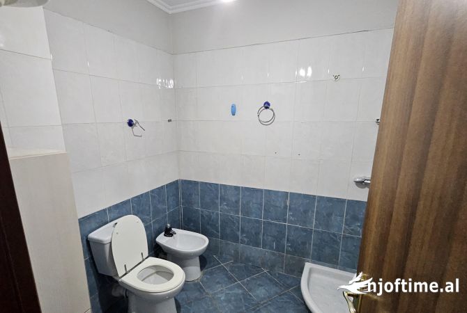 Shtepi me qera 1+1 ne Tirane - 50,000 Leke