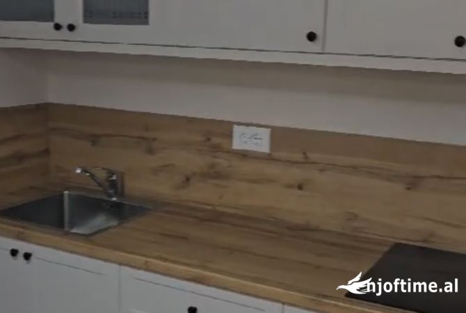 Shtepi me qera 1+1 ne Tirane - 400 Euro