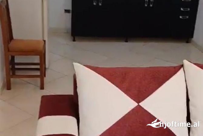 Shtepi me qera 1+1 ne Tirane - 45,000 Leke