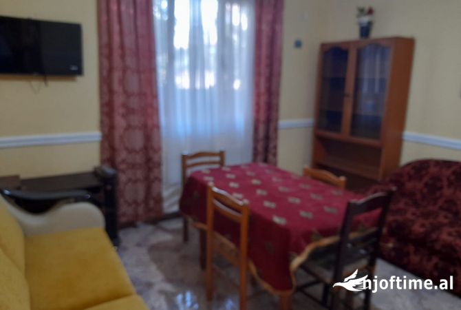 Shtepi me qera Apartament ne Tirane, 2+1, Mobilimi E mobiluar, Pagesa 48,000  Leke.