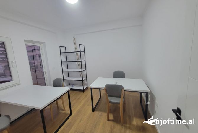Ambient biznesi me qera 1+1 ne Tirane - 750 Euro