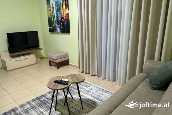 Shtepi me qera 1+1 ne Tirane - 500 Euro