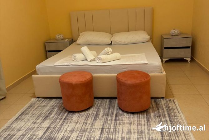 Shtepi me qera Apartament ne Tirane, 1+1, Mobilimi E mobiluar, Pagesa 500  Euro.