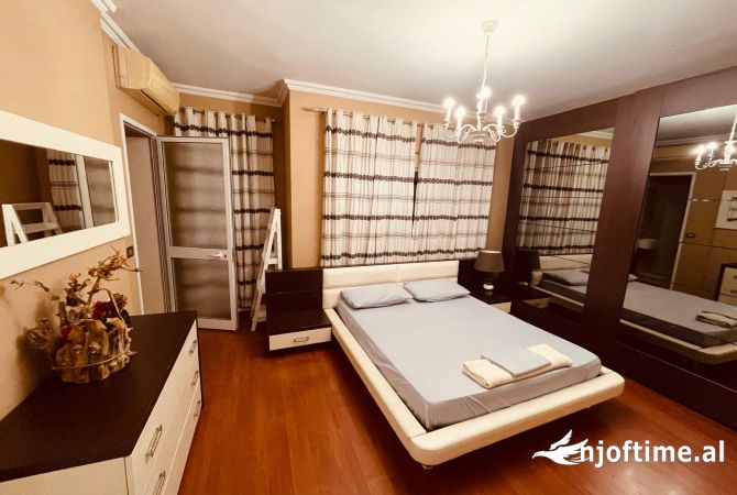 Shtepi me qera 2+1 ne Tirane - 450 Euro