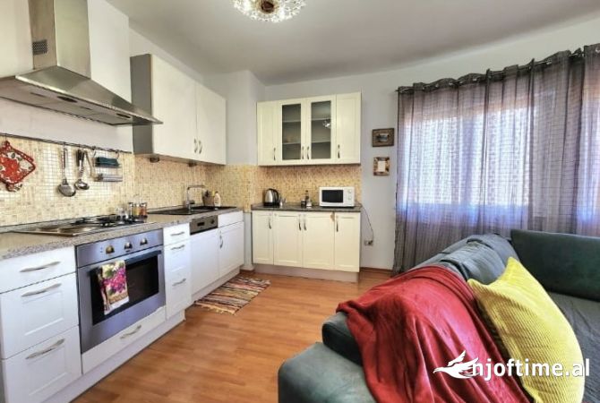 Shtepi me qera 1+1 ne Tirane - 520 Euro