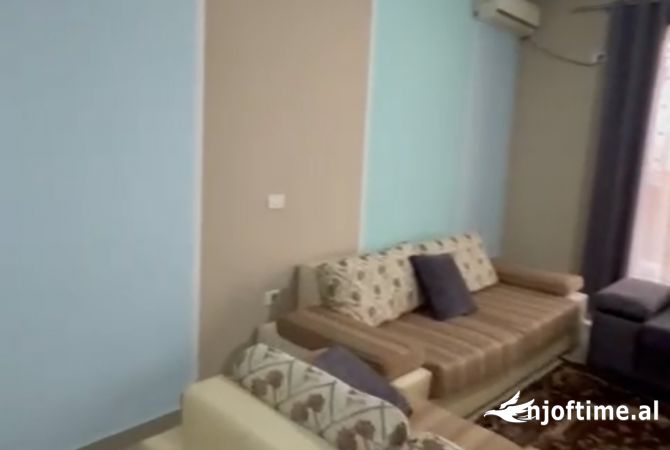 Shtepi me qera 2+1 ne Tirane - 45,000 Leke