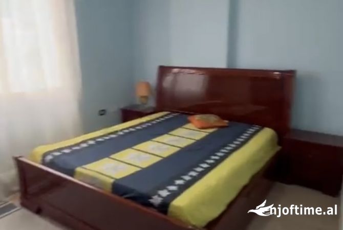 Shtepi me qera 2+1 ne Tirane - 45,000 Leke