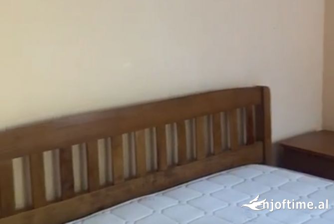 Shtepi me qera 2+1 ne Tirane - 35,000 Leke