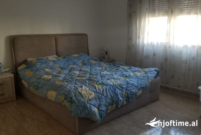 Shtepi me qera 1+1 ne Tirane - 38,000 Leke