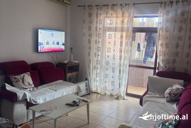 Shtepi me qera Apartament ne Tirane, 2+1, Mobilimi E mobiluar, Pagesa 45,000  Leke.