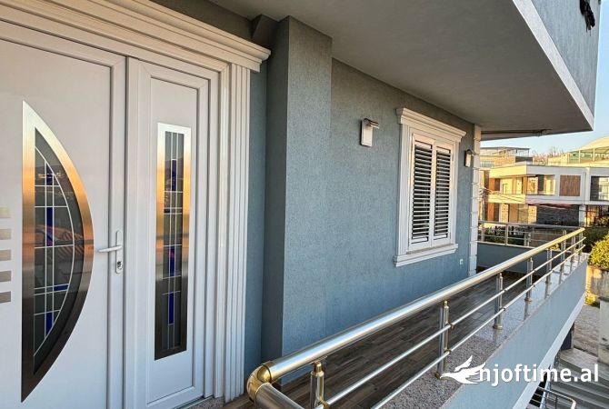 Shtepi me qera Apartament ne Tirane, 2+1, Mobilimi E mobiluar, Pagesa 400  Euro.