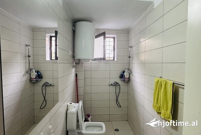 Shtepi me qera Apartament ne Tirane, 2+1, Mobilimi E mobiluar, Pagesa 600  Euro.