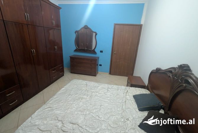 Shtepi me qera 2+1 ne Tirane - 50,000 Leke