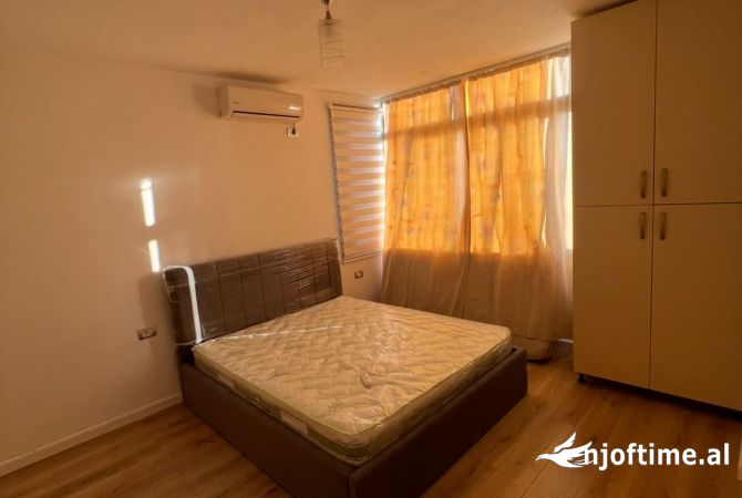 Shtepi me qera Apartament ne Tirane, 1+1, Mobilimi E mobiluar, Pagesa 480  Euro.