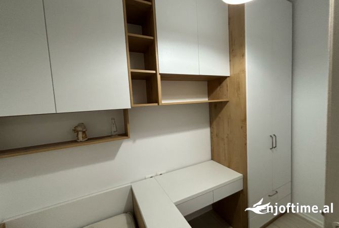 Shtepi me qera 2+1 ne Tirane - 550 Euro