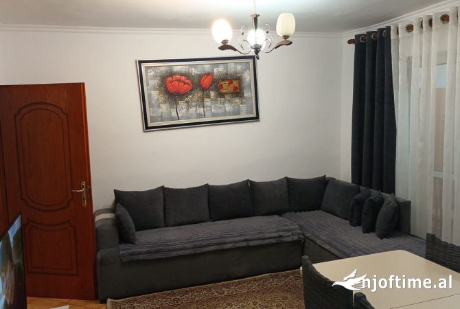 Shtepi me qera 1+1 ne Tirane - 450 Euro