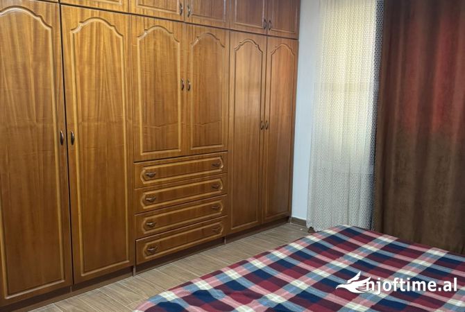Shtepi me qera 1+1 ne Tirane - 390 Euro