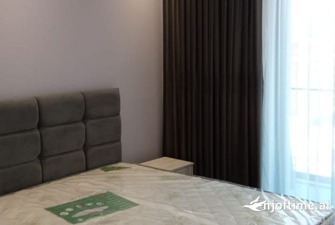 Shtepi me qera 1+1 ne Tirane - 450 Euro