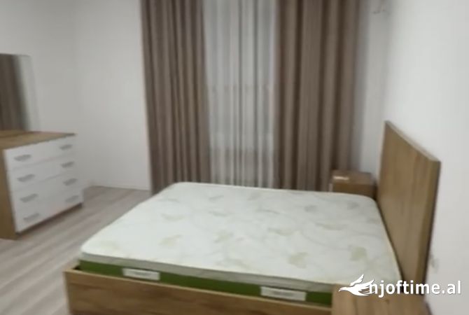 Shtepi me qera 1+1 ne Tirane - 450 Euro