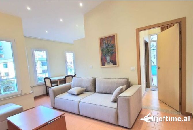 Casa in affitto 2+1 a Tirana - 65,000 Leke
