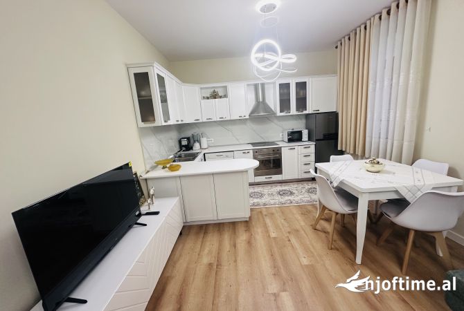 Shtepi me qera 1+1 ne Tirane - 600 Euro